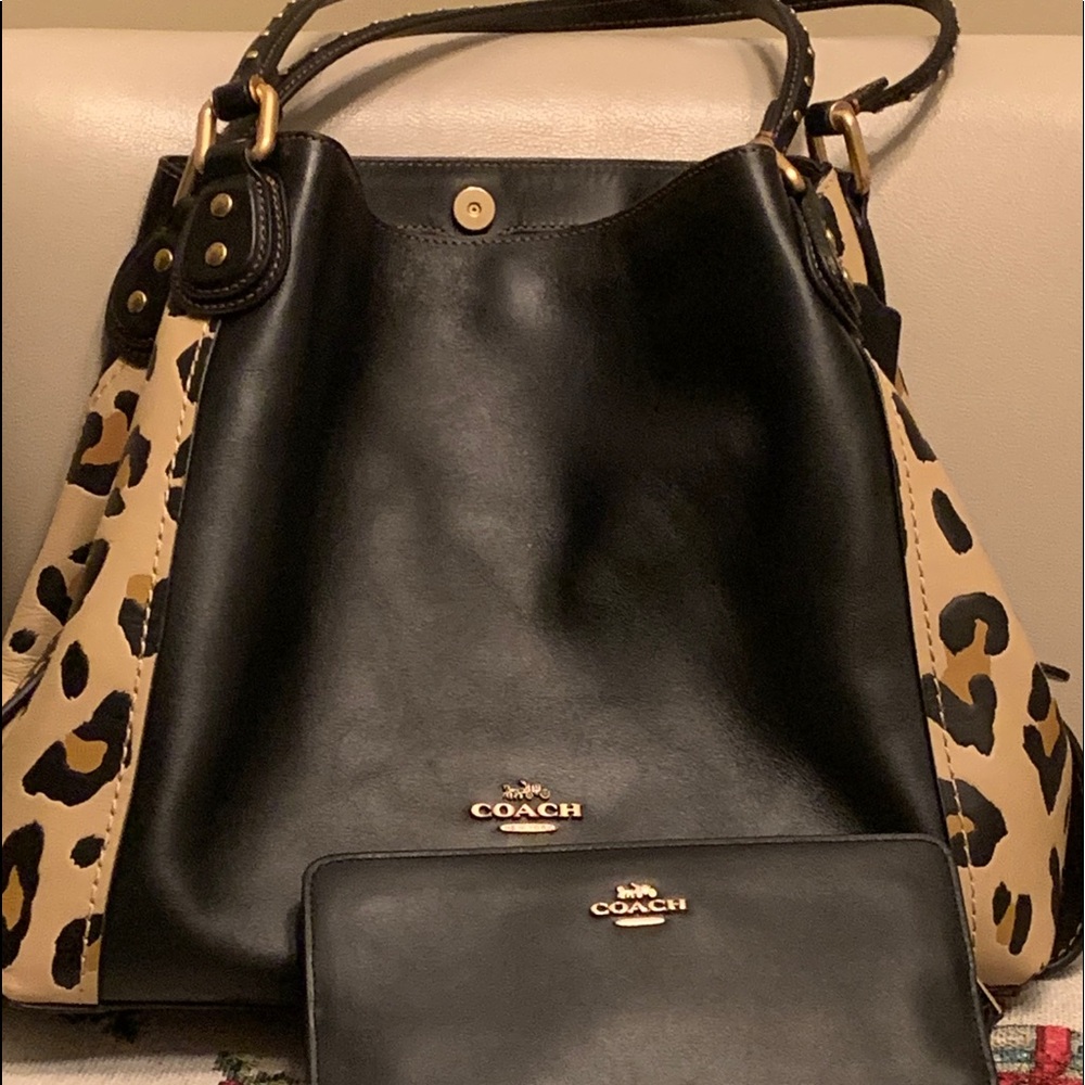 Coach leopard purse and wallet set